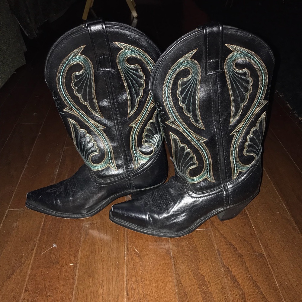 Womens Laredo boots size 8